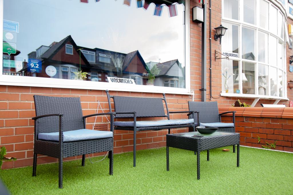 The Penrhyn Hotel Blackpool Exterior photo